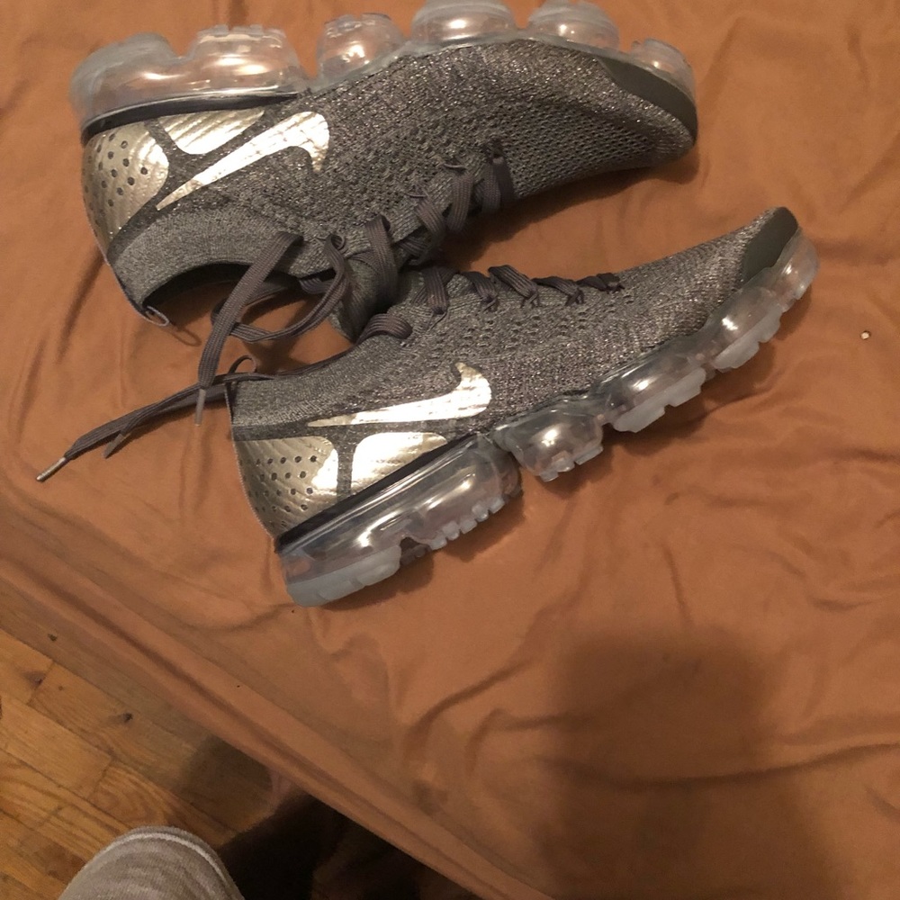 Vapormax flyknit 2 grey and silver